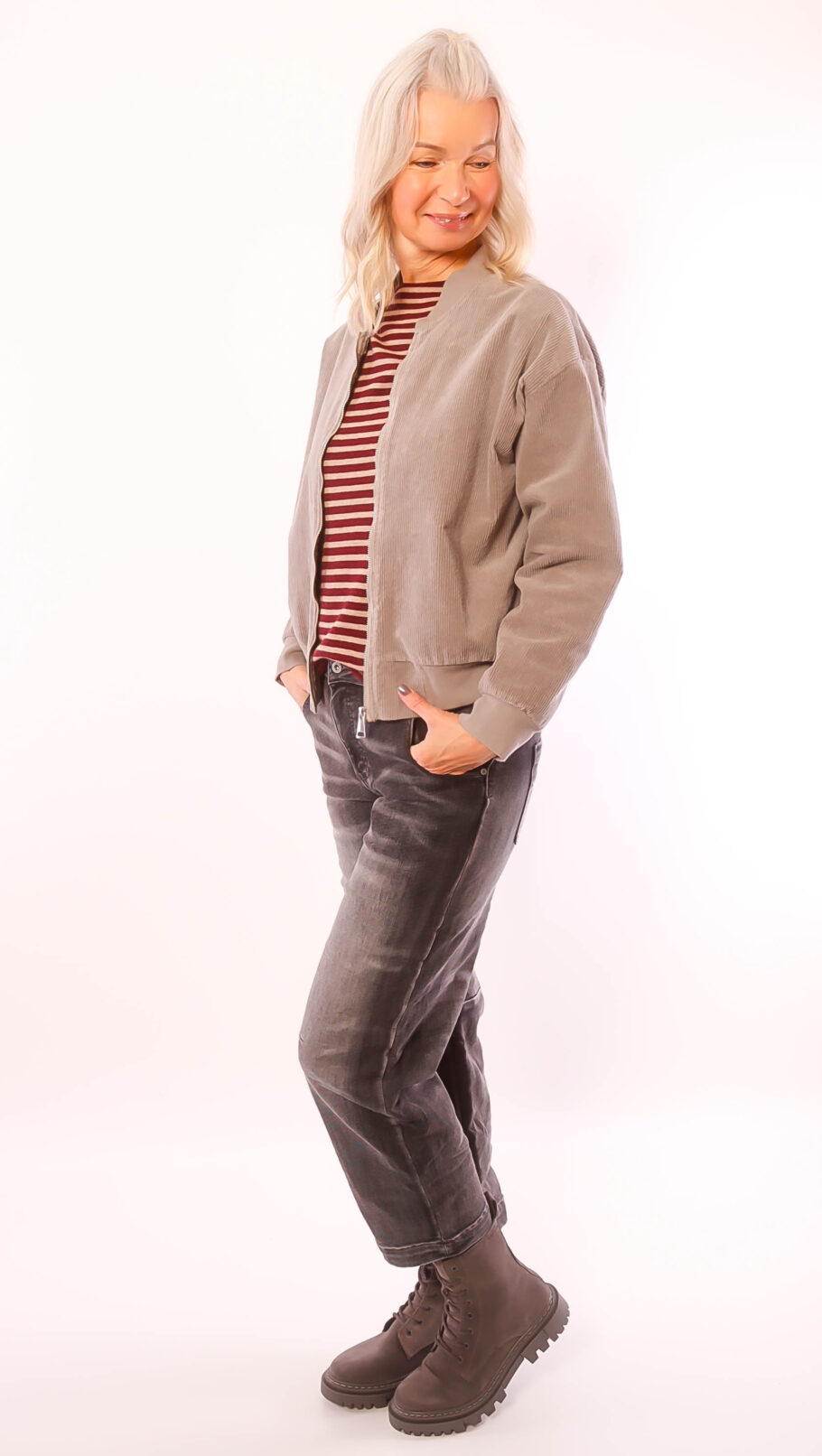 Cordjacke "Lissi" taupe 38-42 – Bild 2
